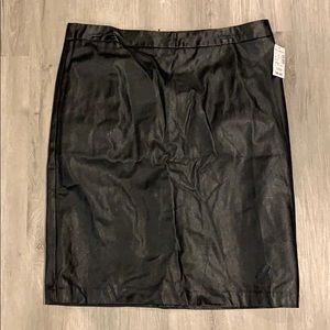 Riz & Ali DressBarn Black Faux Leather Skirt